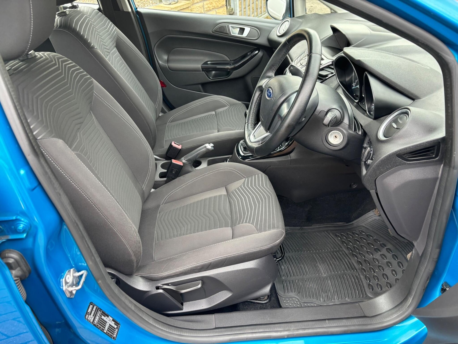 Used Ford Fiesta 2016 for sale - 78085962: Photo 28