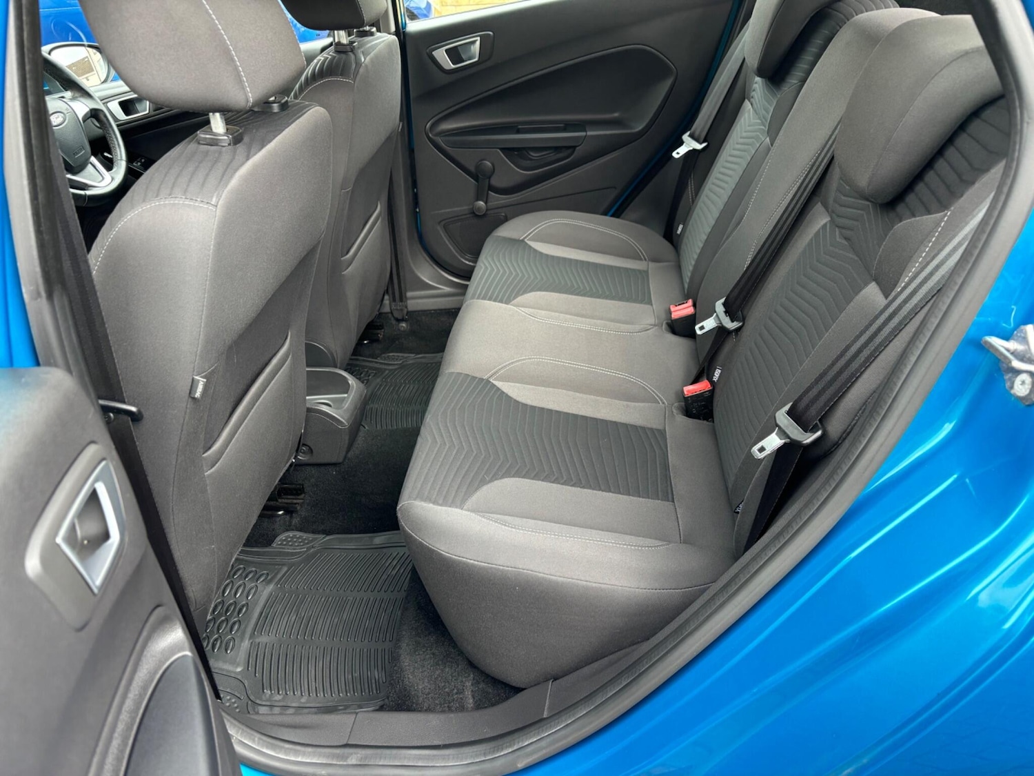 Used Ford Fiesta 2016 for sale - 78085962: Photo 32