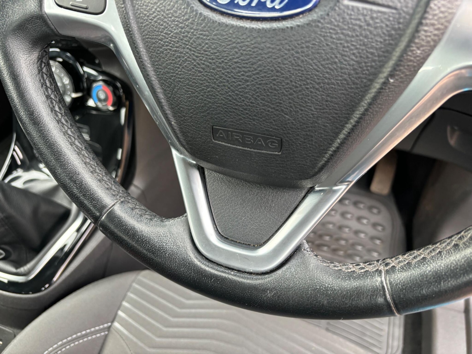 Used Ford Fiesta 2016 for sale - 78085962: Photo 47