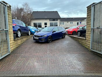 Used Peugeot 308 2017 for sale - 77144422: Photo