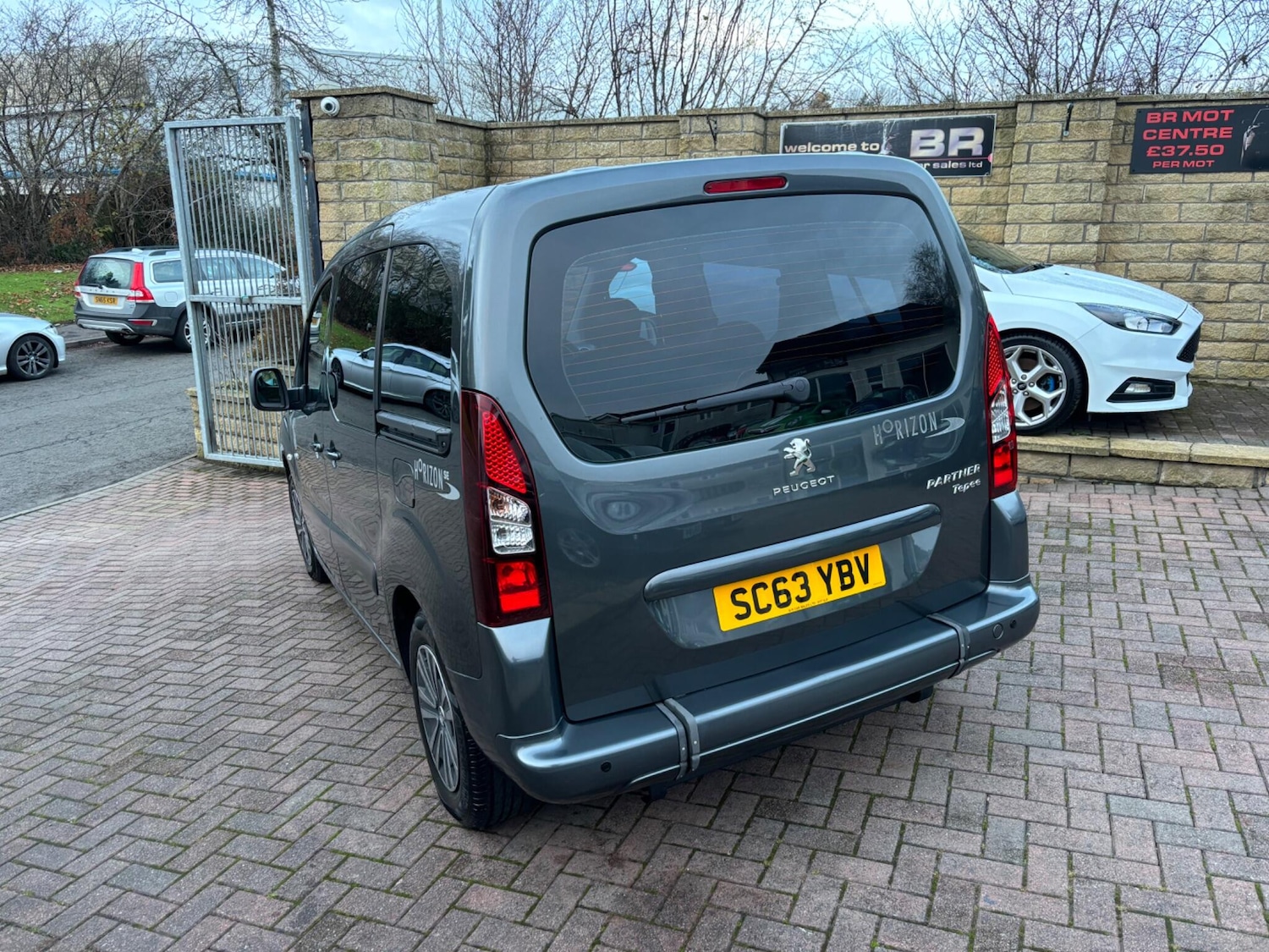 Used Peugeot Partner Tepee 2014 for sale - 76701699: Photo 10