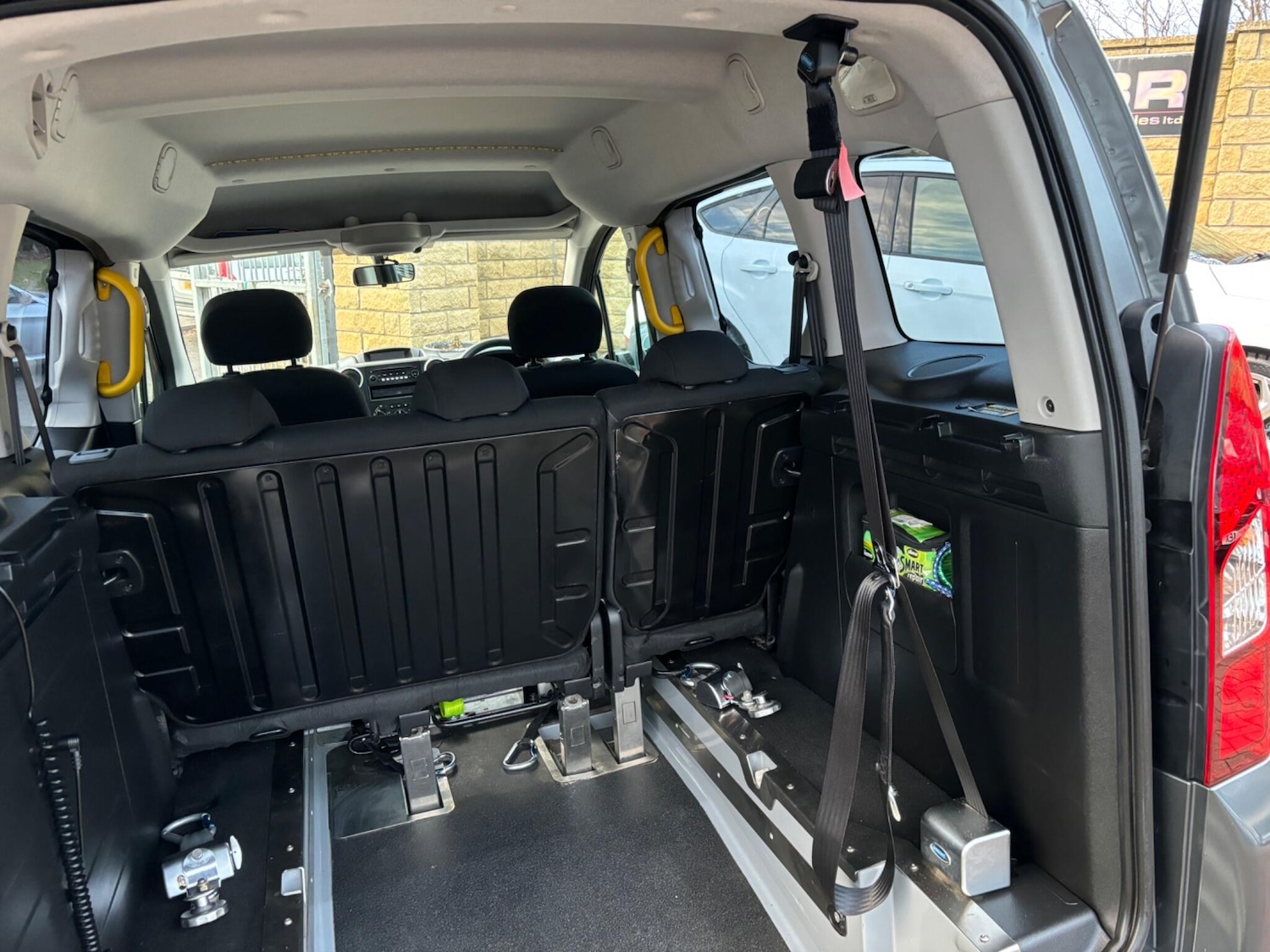 Used Peugeot Partner Tepee 2014 for sale - 76701699: Photo 40