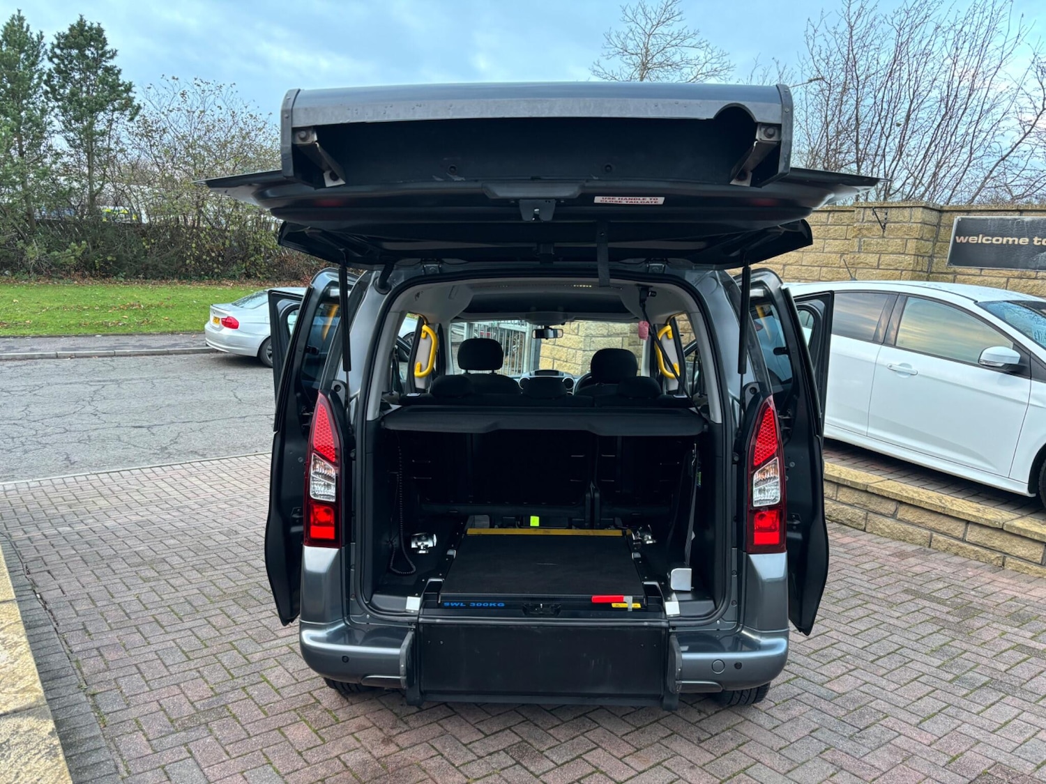 Used Peugeot Partner Tepee 2014 for sale - 76701699: Photo 69