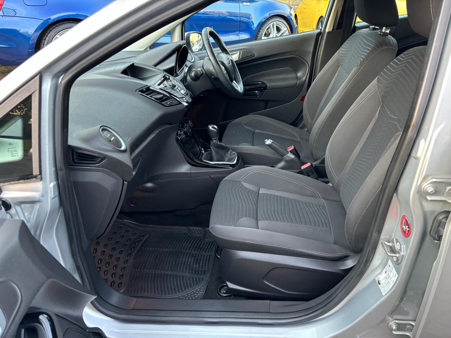 Used Ford Fiesta 2013 for sale - 78058576: Photo 24