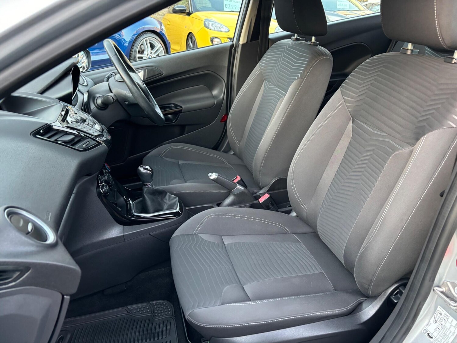 Used Ford Fiesta 2013 for sale - 78058576: Photo 25