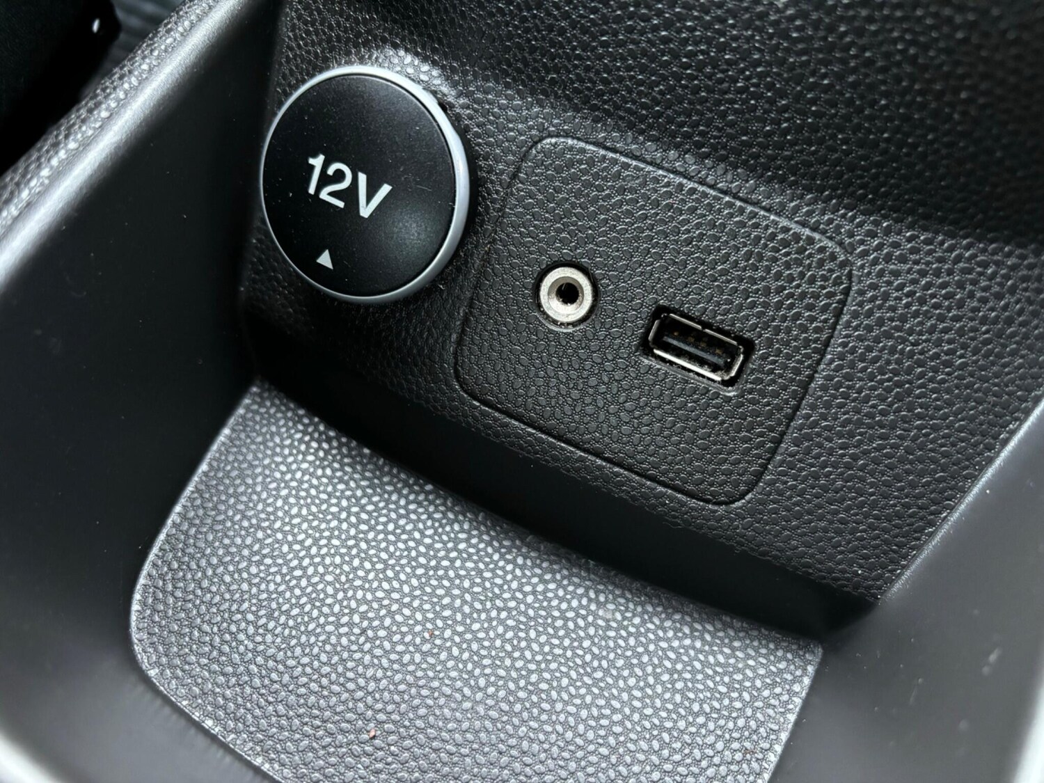 Used Ford Fiesta 2013 for sale - 78058576: Photo 35