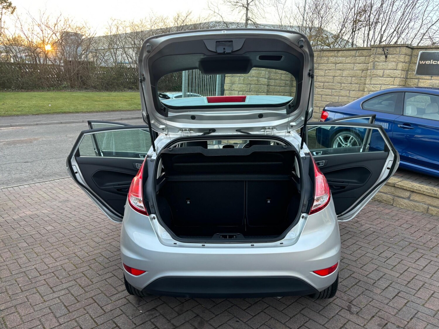 Used Ford Fiesta 2013 for sale - 78058576: Photo 64