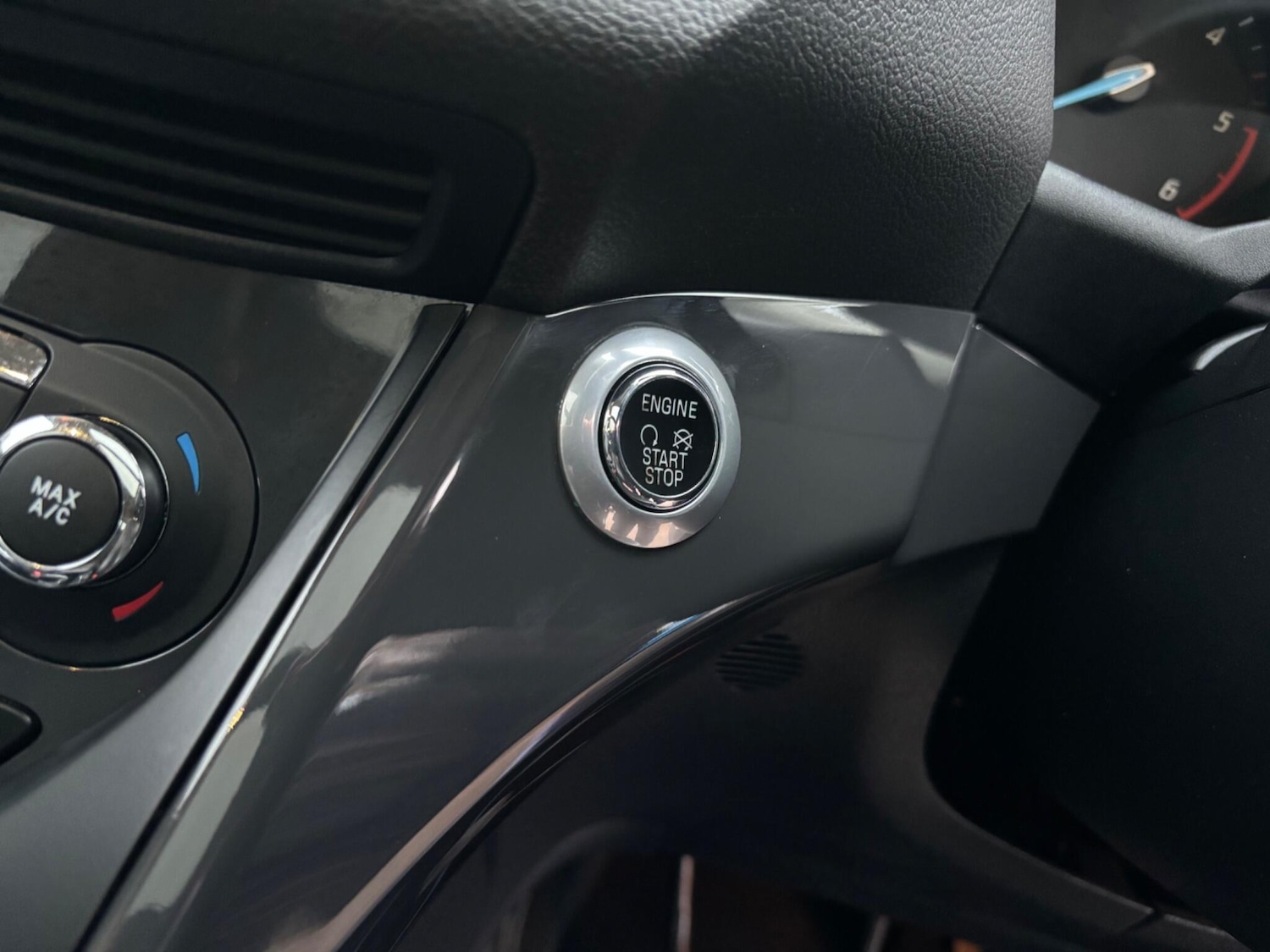 Used Ford Kuga for sale - 77040524: Photo 45