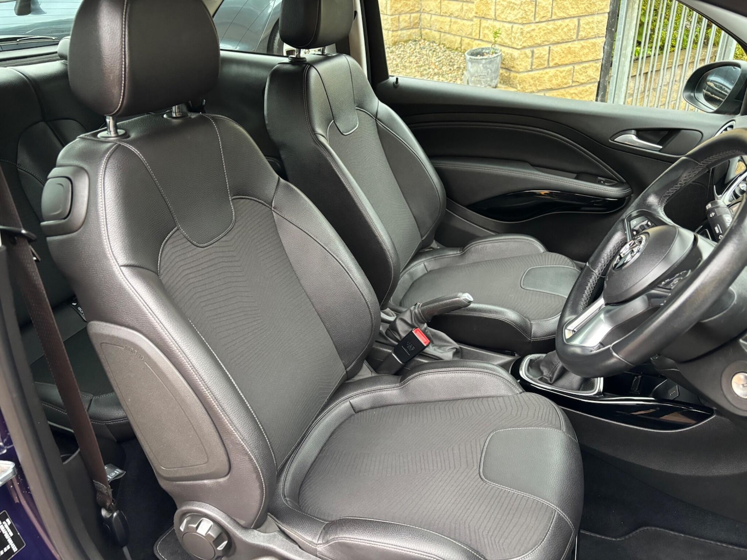 Used Vauxhall ADAM 2015 for sale - 76174929: Photo 25