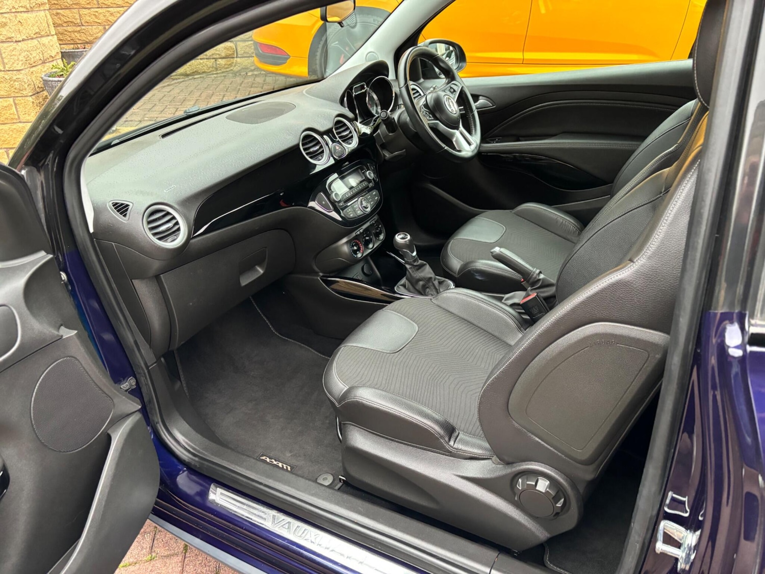 Used Vauxhall ADAM 2015 for sale - 76174929: Photo 26