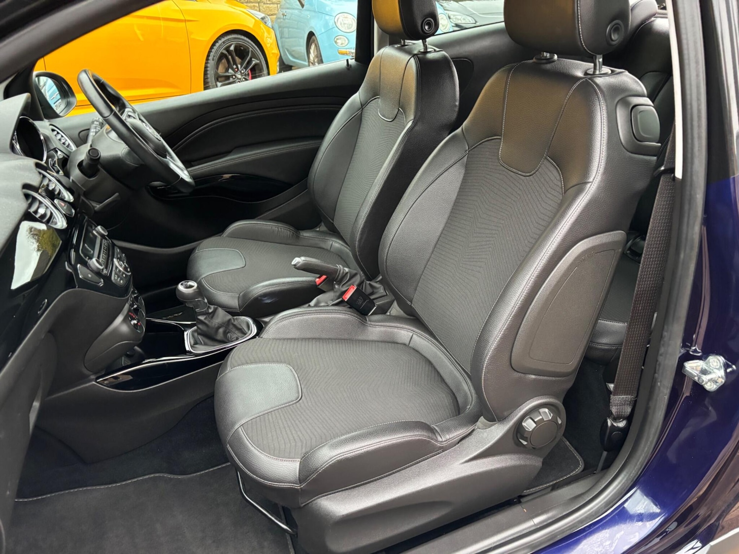 Used Vauxhall ADAM 2015 for sale - 76174929: Photo 28