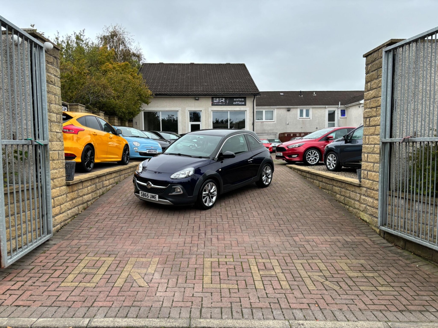 Used Vauxhall ADAM 2015 for sale - 76174929: Photo 3