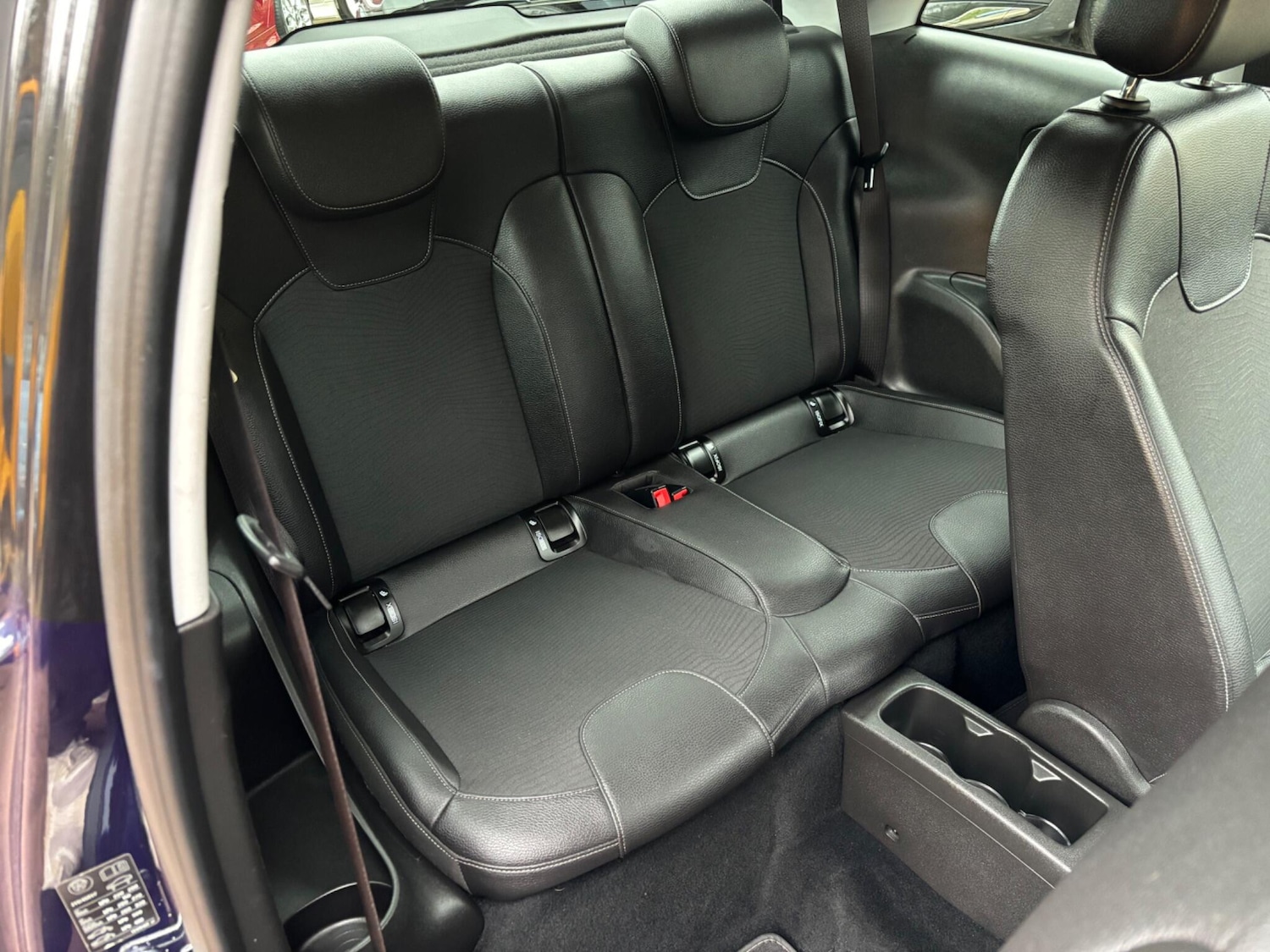 Used Vauxhall ADAM 2015 for sale - 76174929: Photo 30