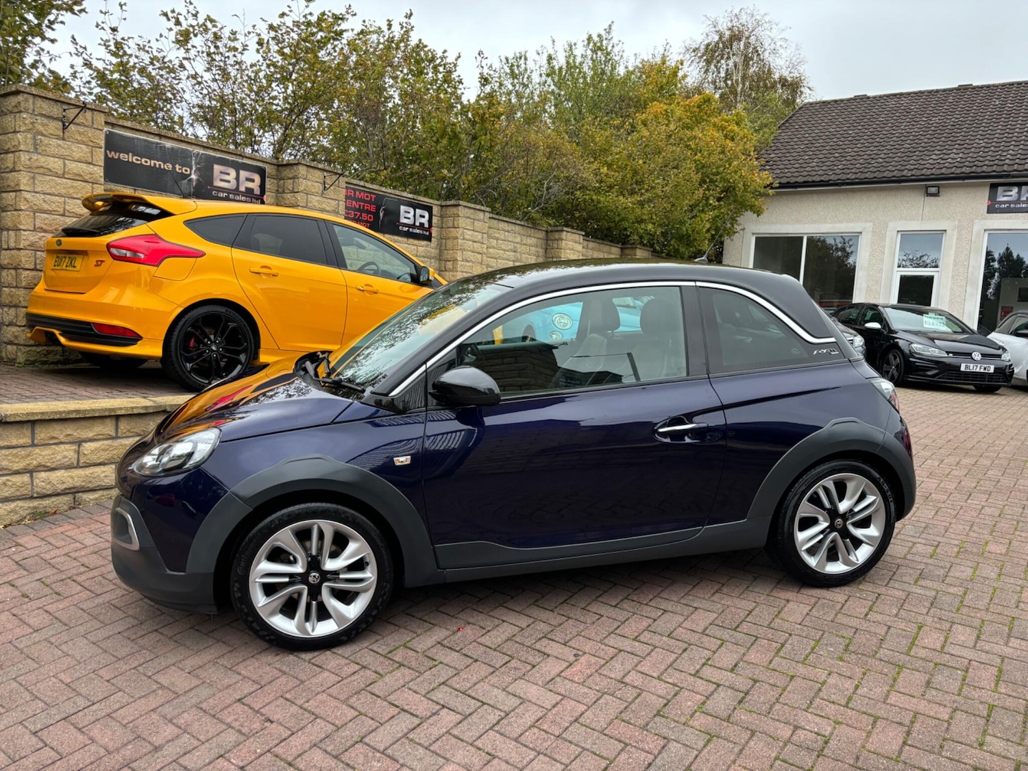 Used Vauxhall ADAM 2015 for sale - 76174929: Photo 5
