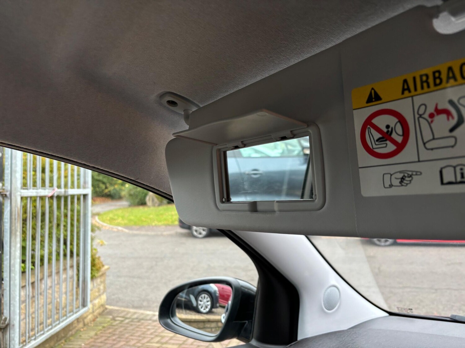 Used Vauxhall ADAM 2015 for sale - 76174929: Photo 50