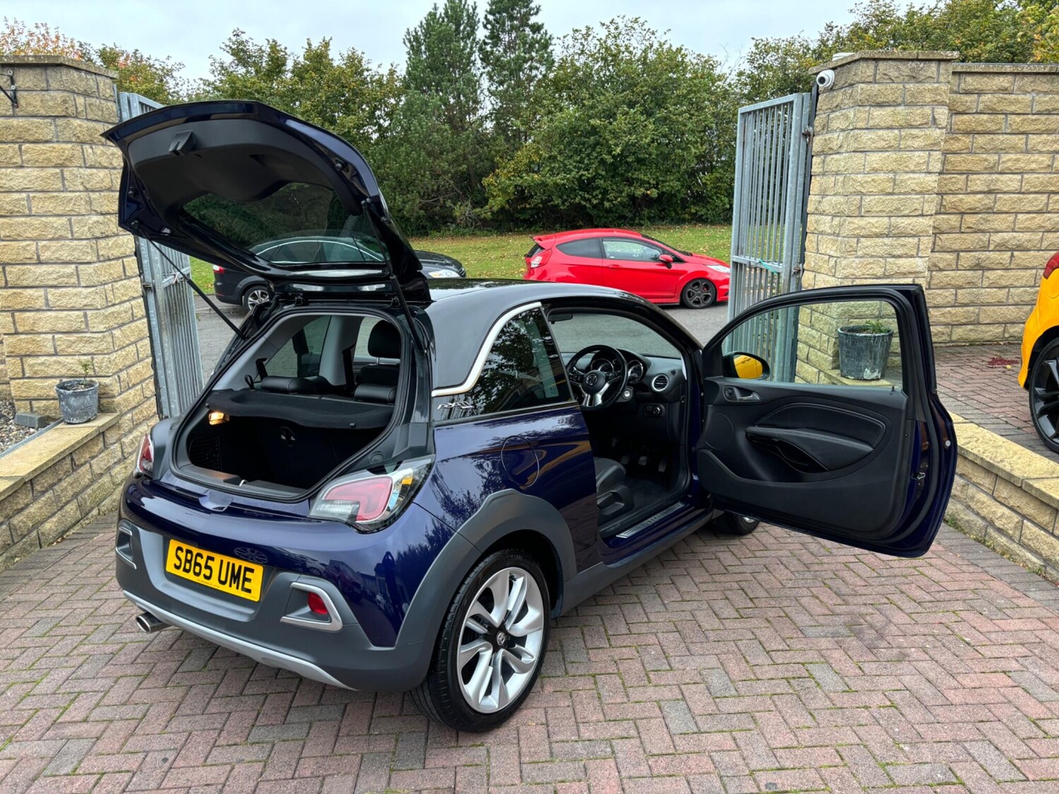 Used Vauxhall ADAM 2015 for sale - 76174929: Photo 63