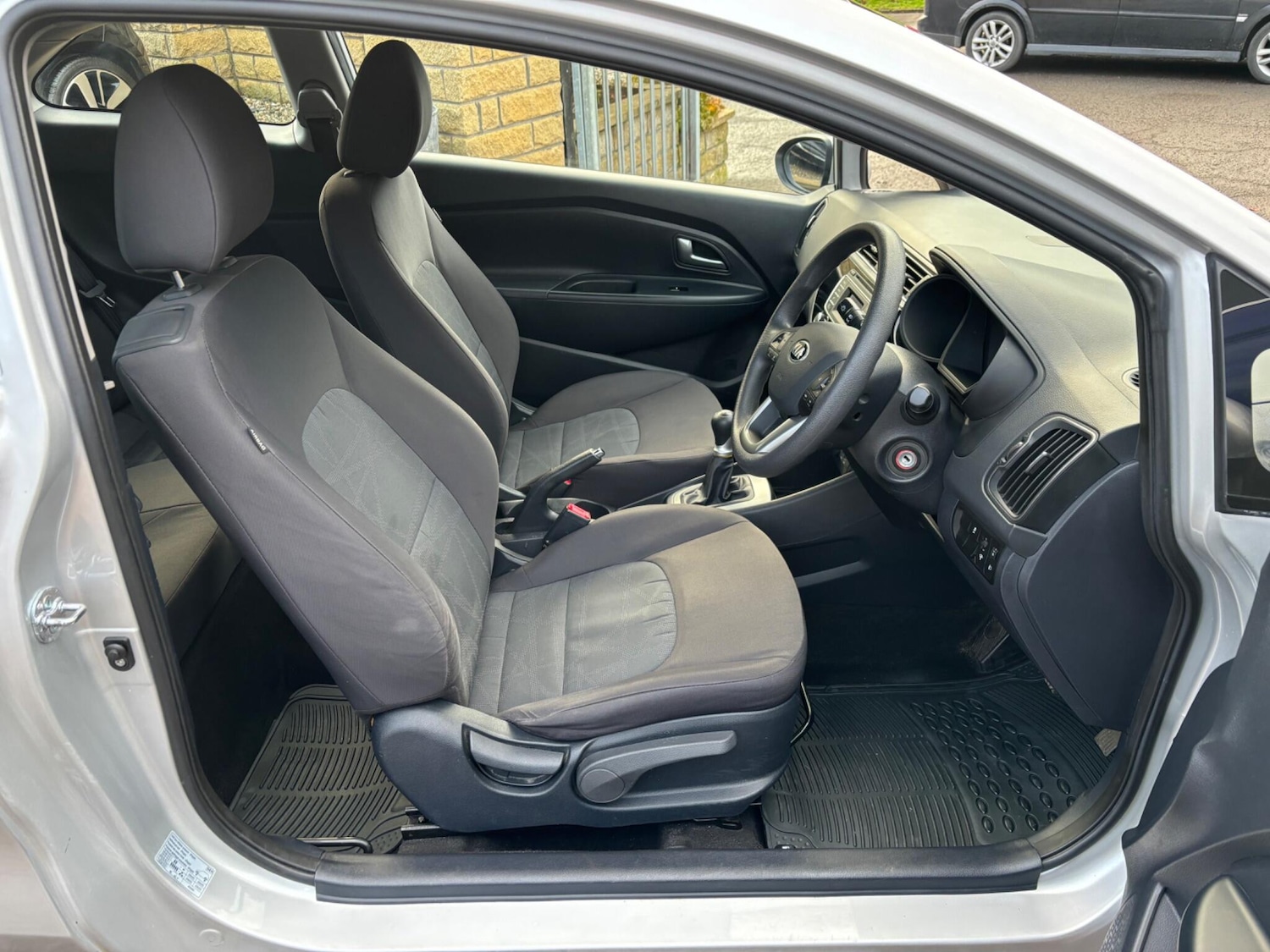 Used Kia Rio 2015 for sale - 77144307: Photo 22