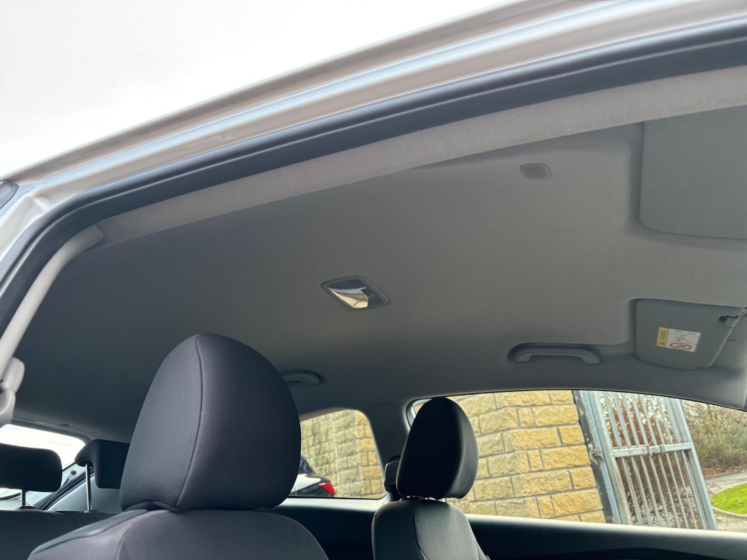 Used Kia Rio 2015 for sale - 77144307: Photo 32