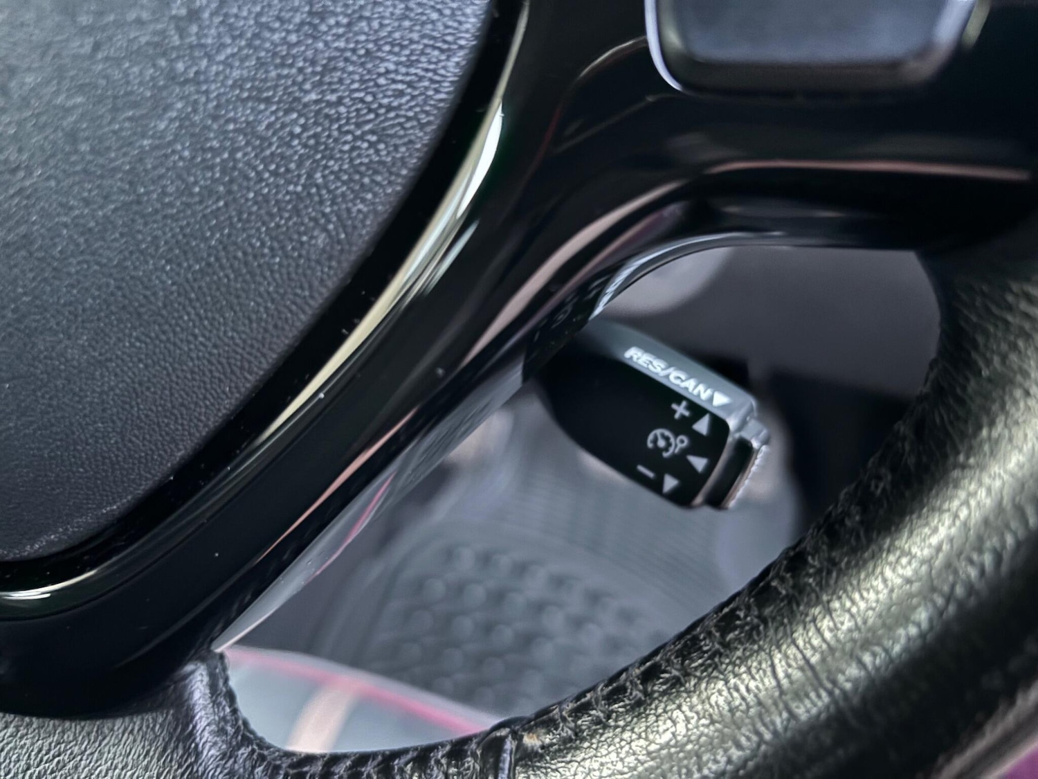 Used Peugeot 108 2015 for sale - 76942399: Photo 43