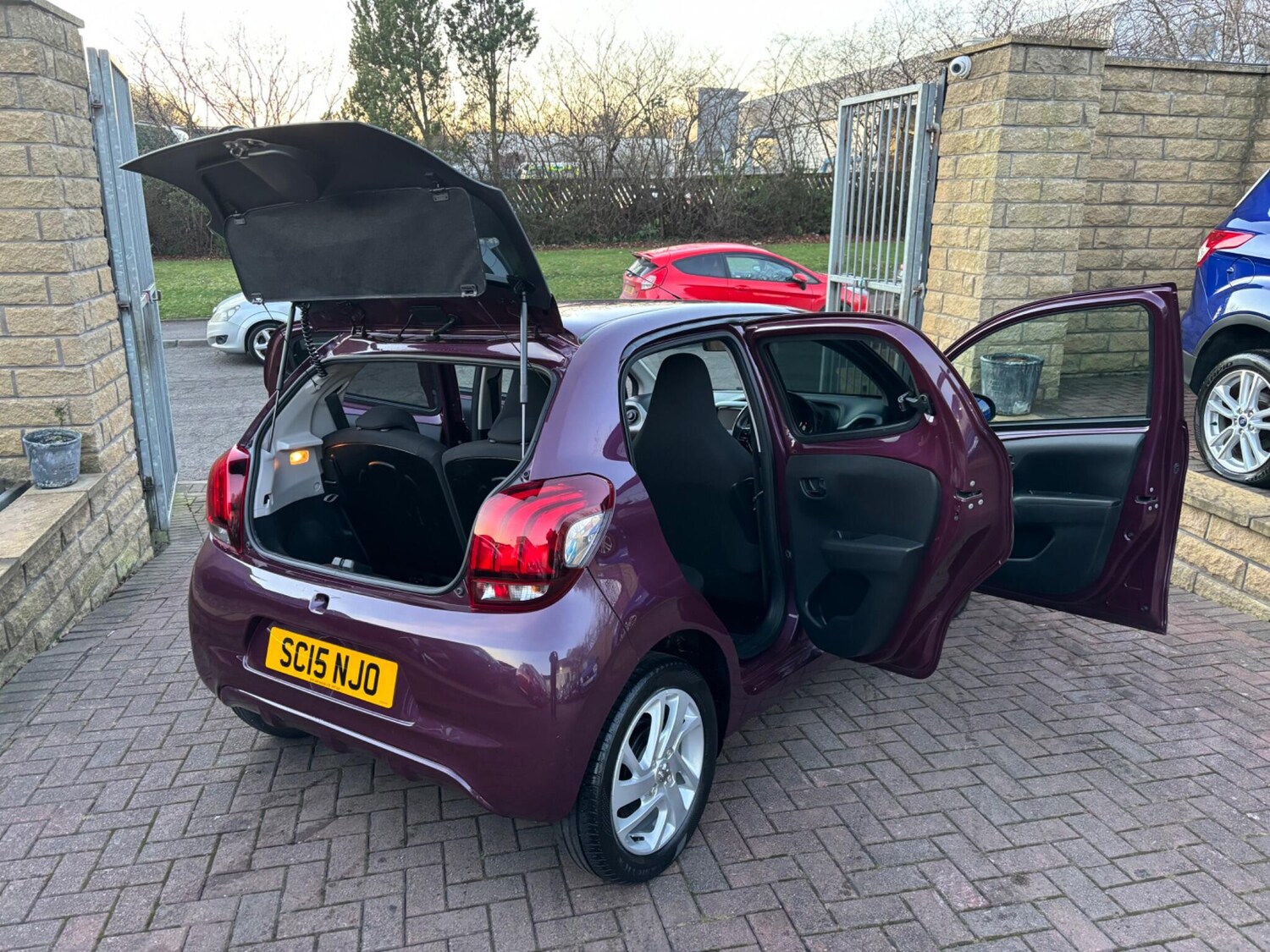 Used Peugeot 108 2015 for sale - 76942399: Photo 68