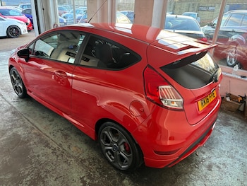 Used Ford Fiesta 2016 for sale - 77892853: Photo