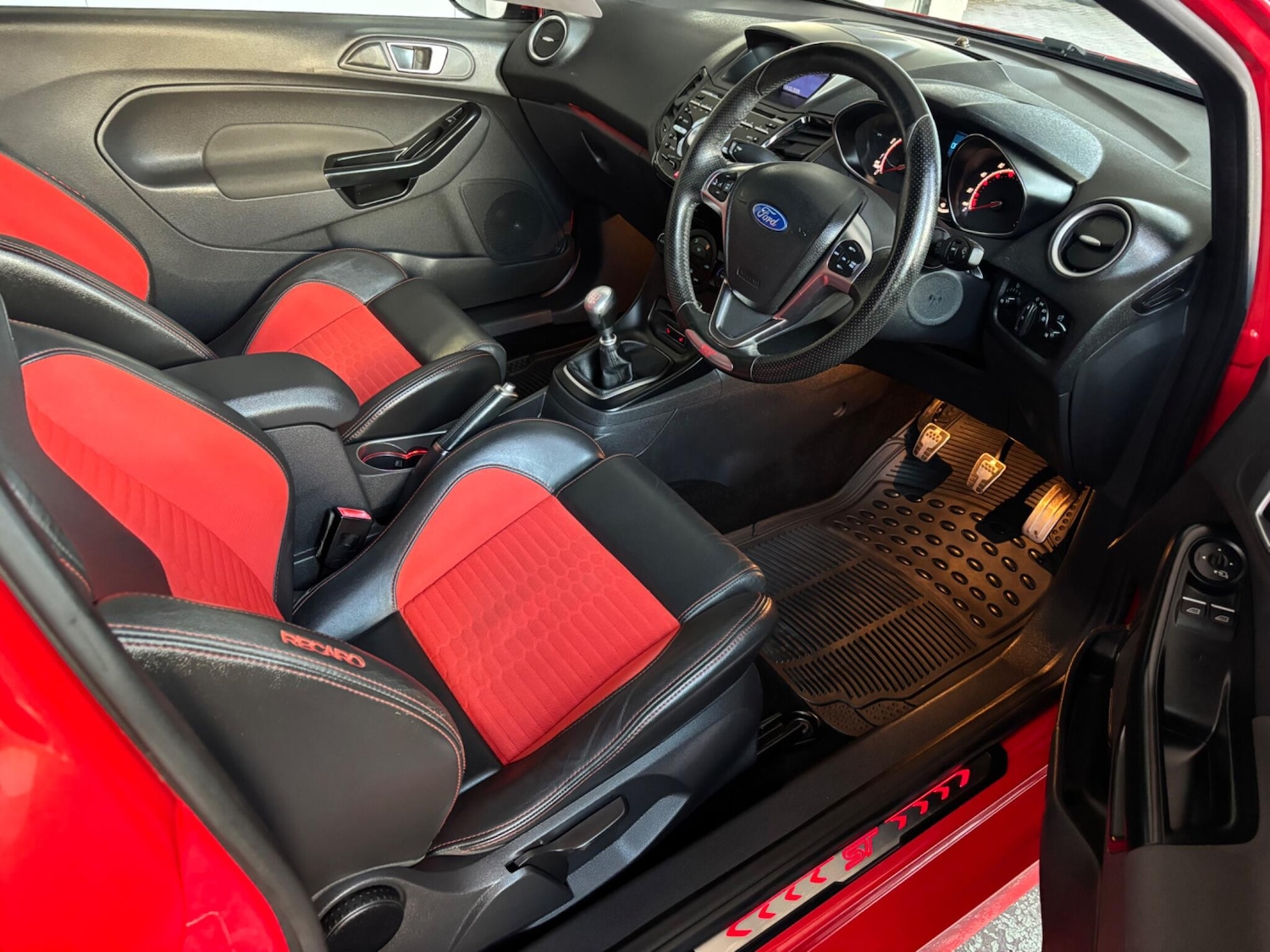 Used Ford Fiesta 2016 for sale - 77892853: Photo 6