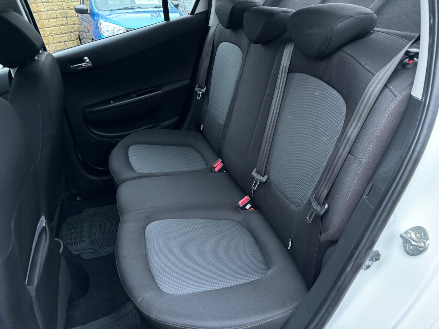 Used Hyundai i20 for sale - 77970741: Photo 25