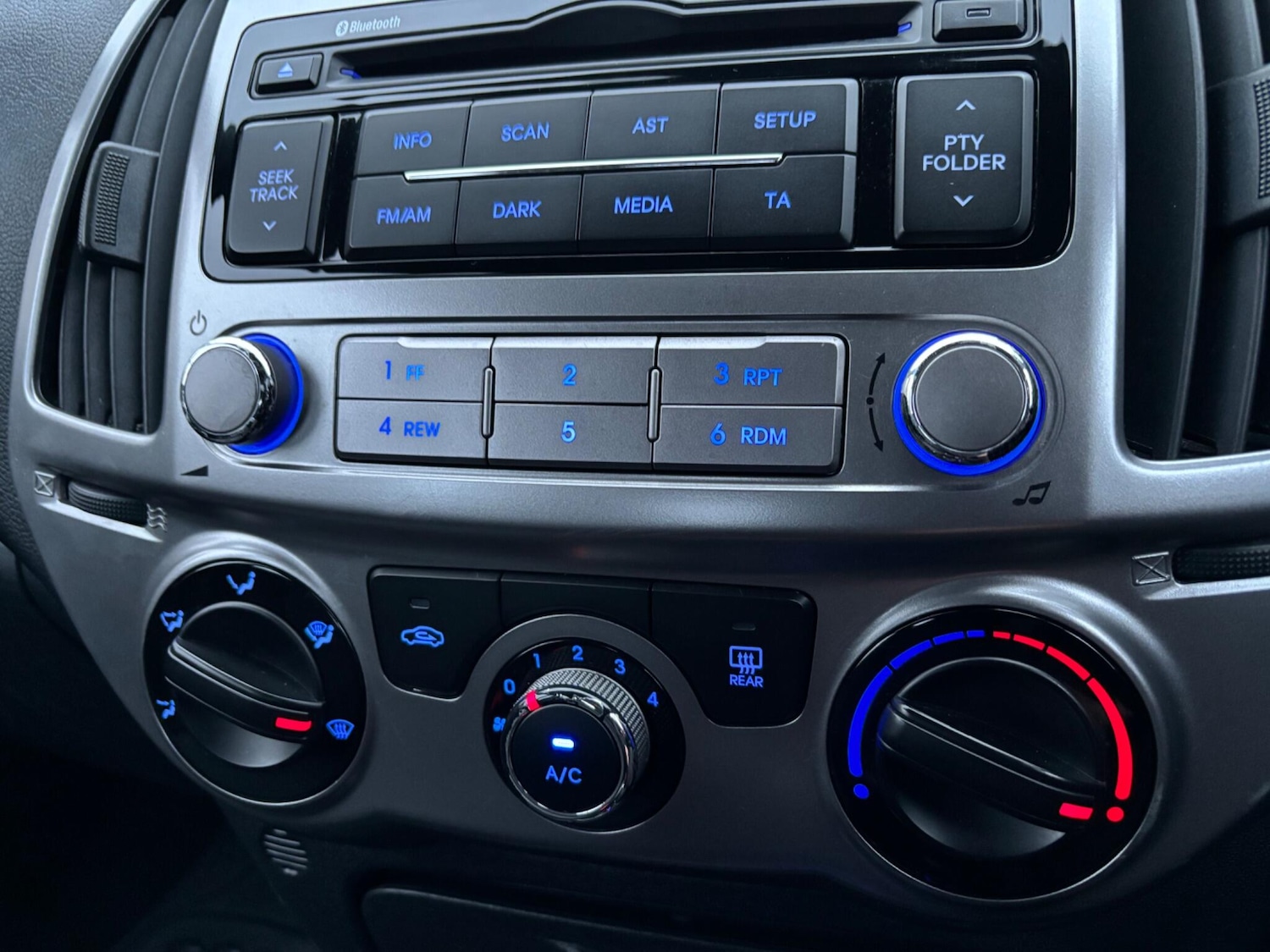 Used Hyundai i20 for sale - 77970741: Photo 34