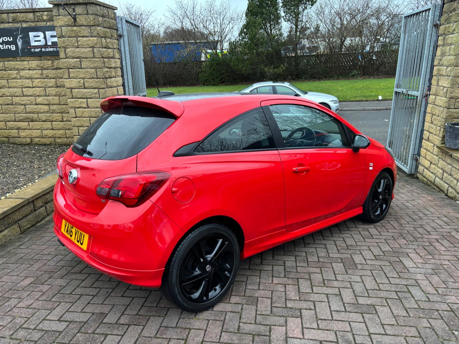 Used Vauxhall Corsa 2016 for sale - 77344308: Photo 11