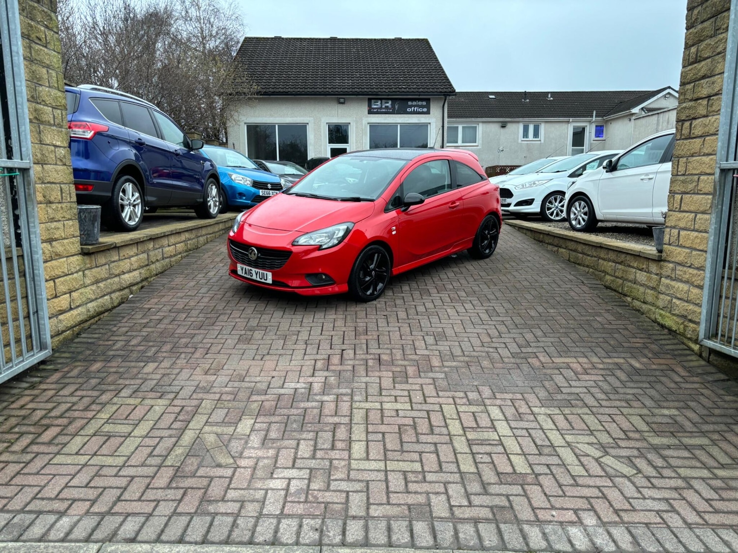 Used Vauxhall Corsa 2016 for sale - 77344308: Photo 3