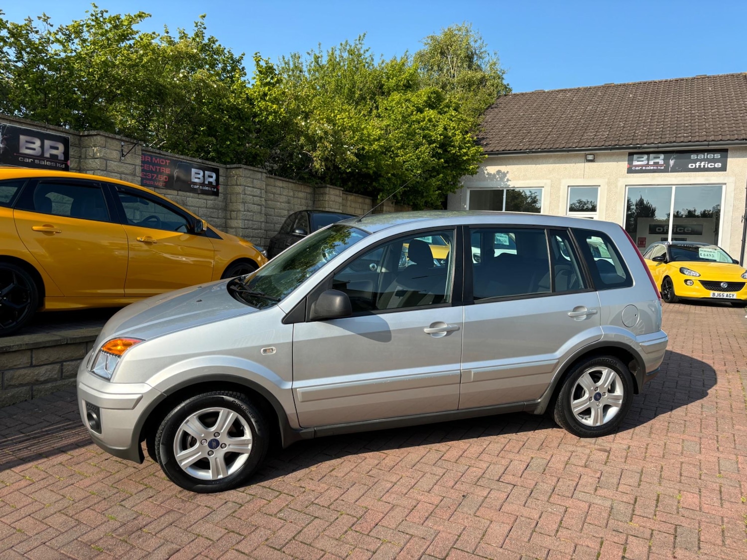 Vehicle 5