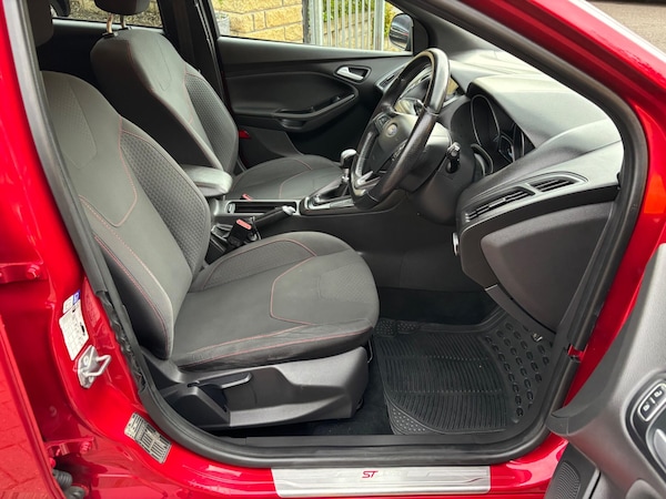 Used Ford Focus 2017 for sale - 76175258: Photo 25