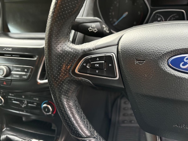 Used Ford Focus 2017 for sale - 76175258: Photo 40