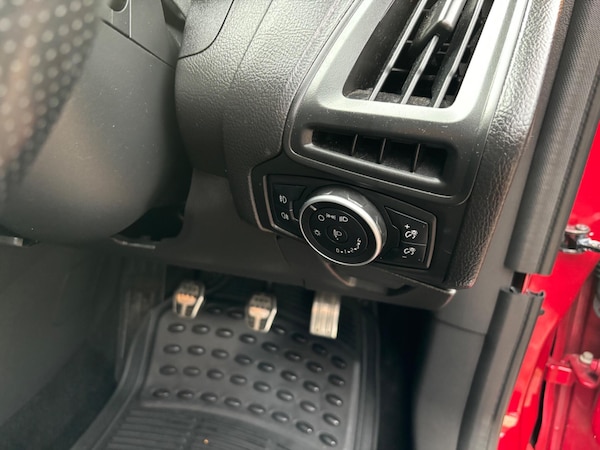 Used Ford Focus 2017 for sale - 76175258: Photo 48