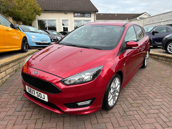 Used Ford Focus 2017 for sale - 76175258: Photo 4
