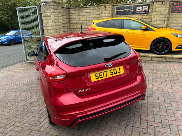 Used Ford Focus 2017 for sale - 76175258: Photo 9