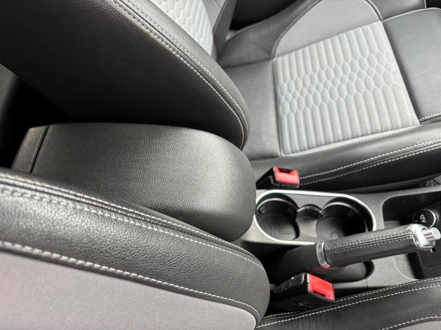 Used Ford Fiesta 2017 for sale - 76174998: Photo 57