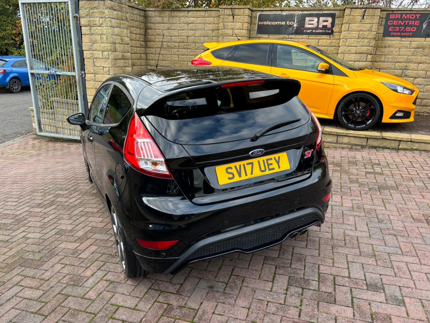 Used Ford Fiesta 2017 for sale - 76174998: Photo 8