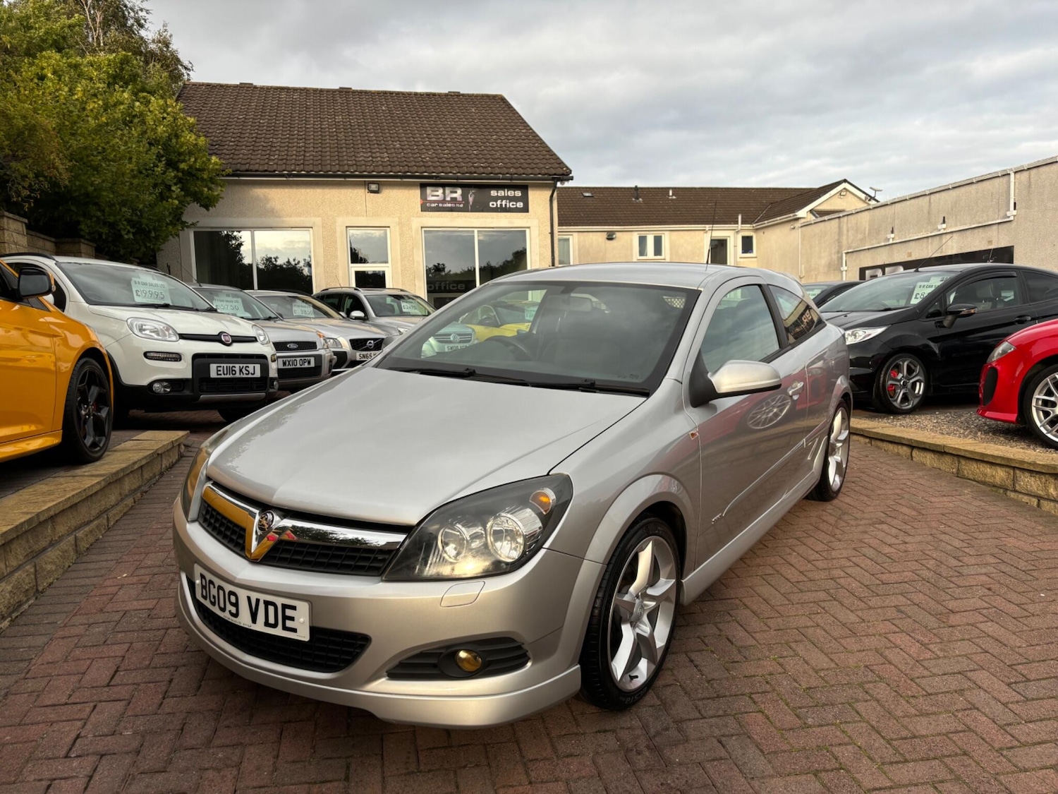 Vehicle 4