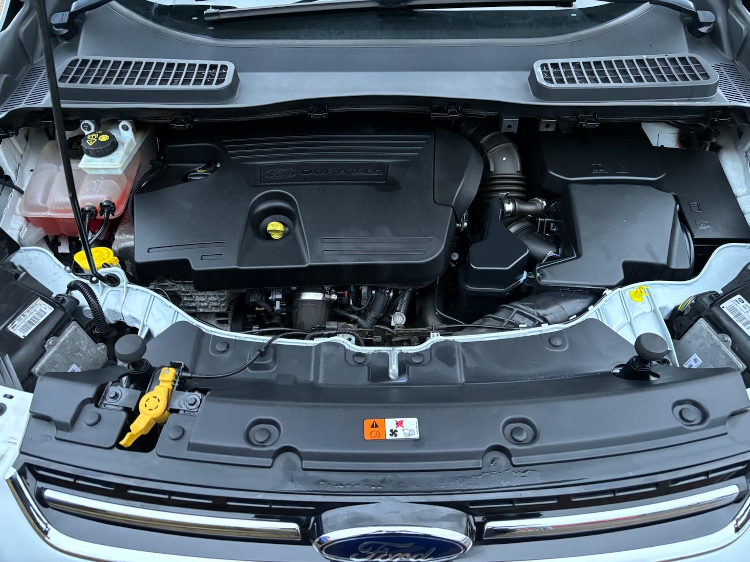 Used Ford Kuga 2015 for sale - 77597606: Photo 19