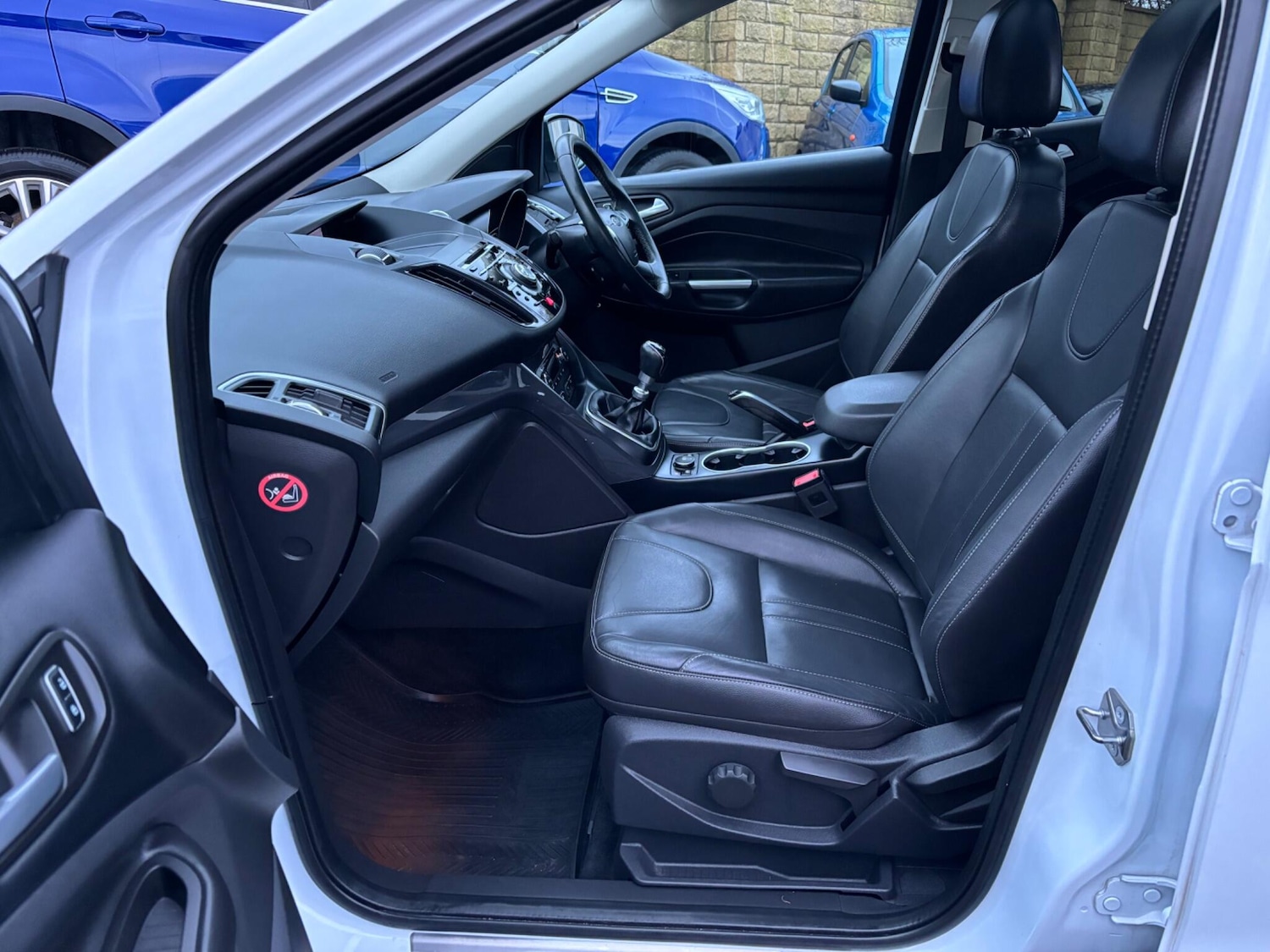 Used Ford Kuga 2015 for sale - 77597606: Photo 25