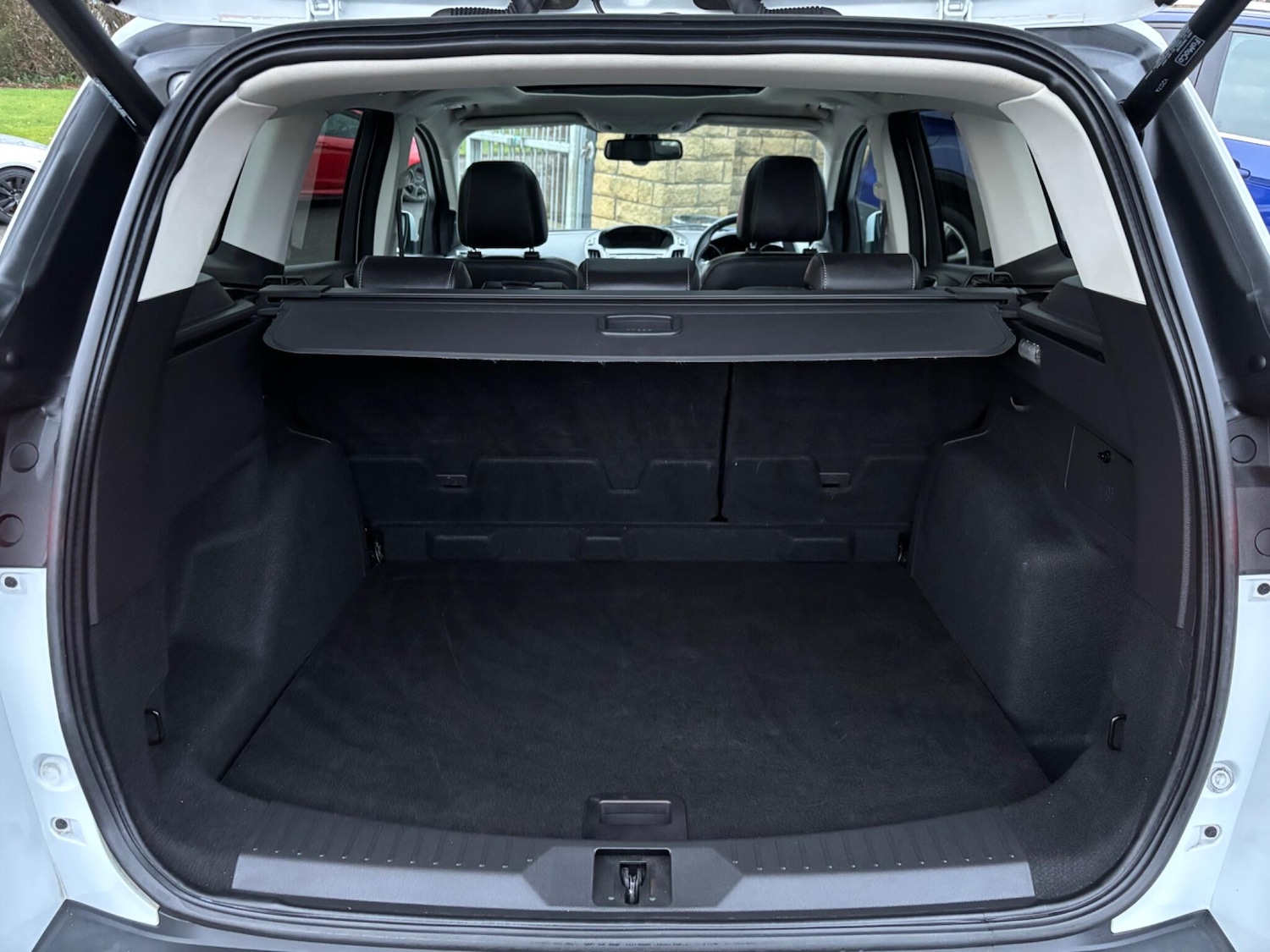 Used Ford Kuga 2015 for sale - 77597606: Photo 32