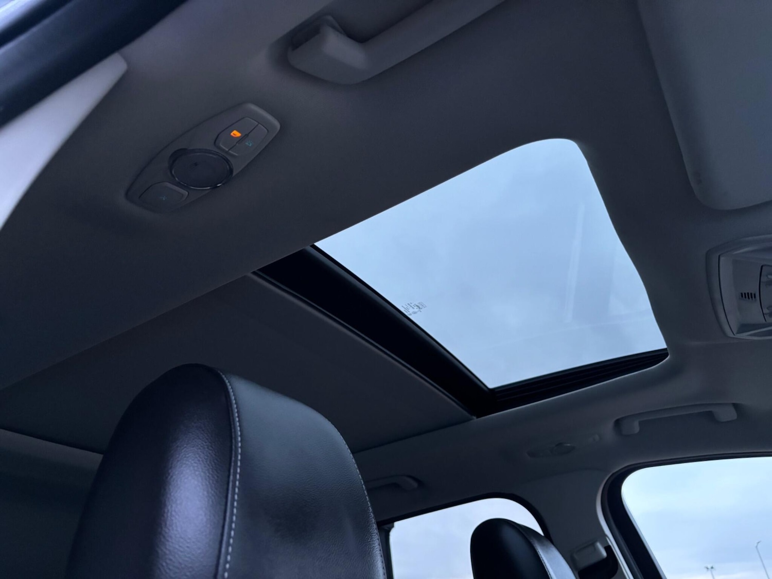 Used Ford Kuga 2015 for sale - 77597606: Photo 35