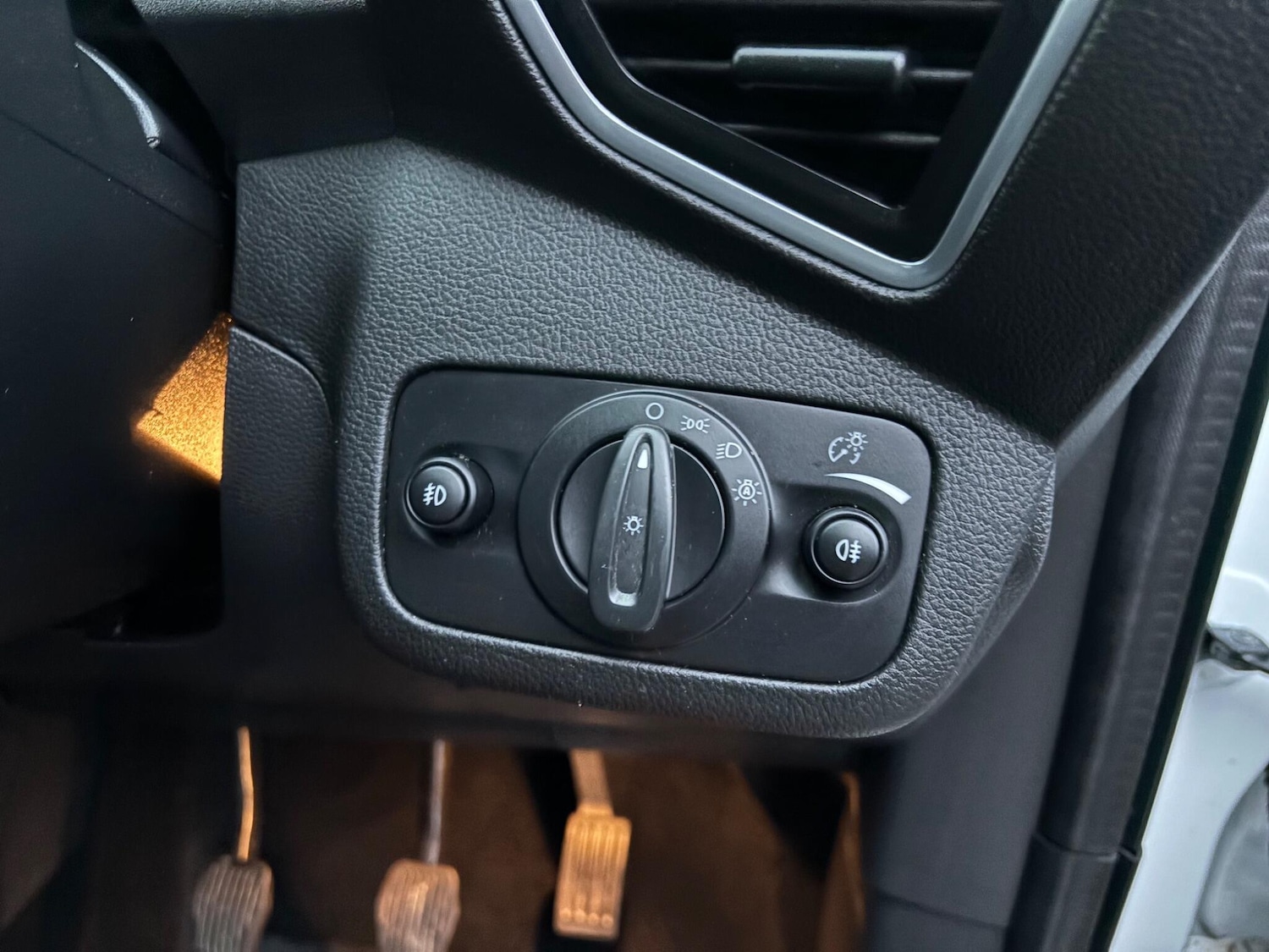 Used Ford Kuga 2015 for sale - 77597606: Photo 47