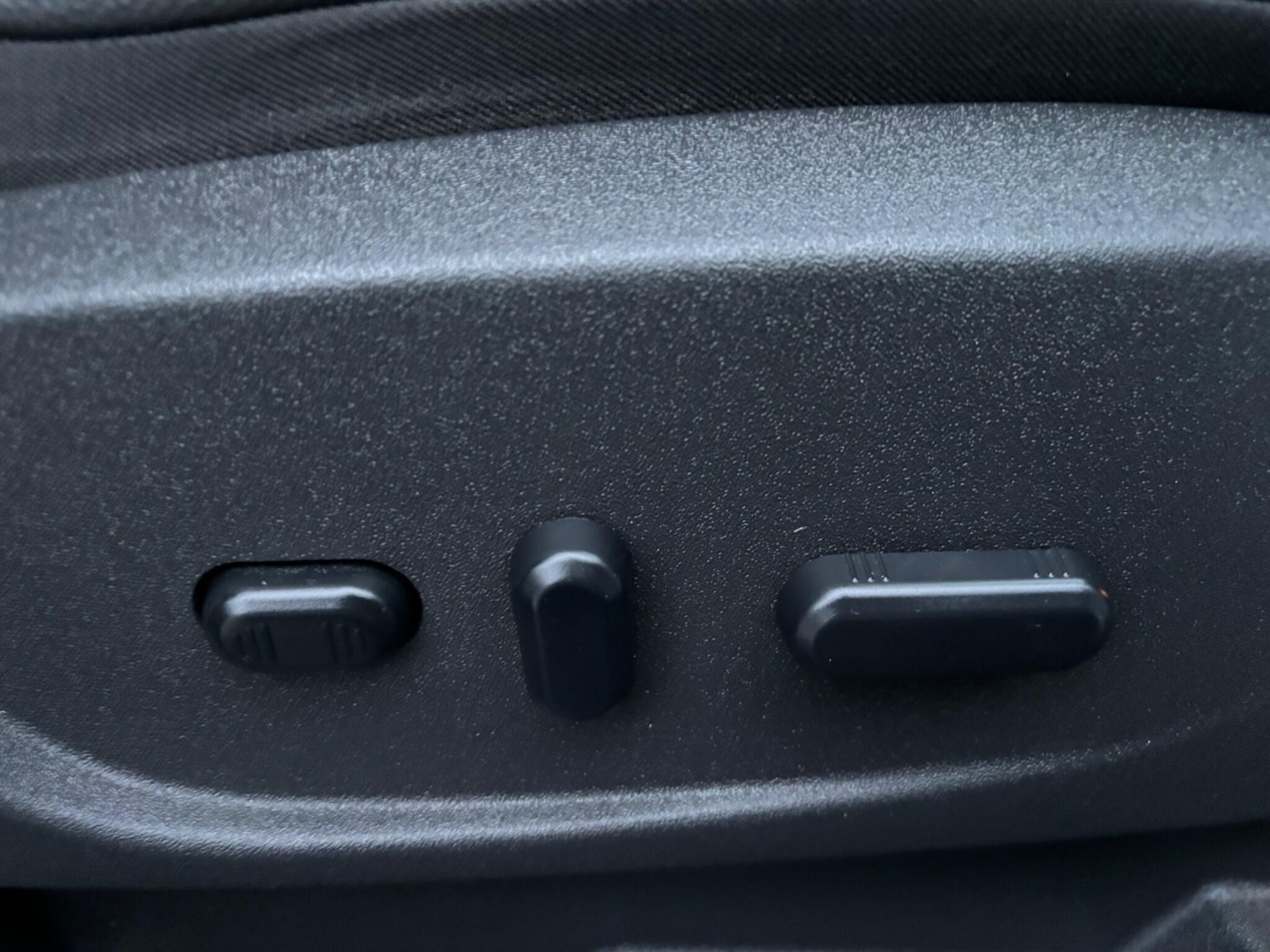 Used Ford Kuga 2015 for sale - 77597606: Photo 49