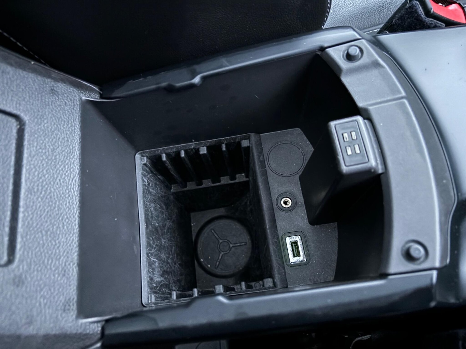 Used Ford Kuga 2015 for sale - 77597606: Photo 51