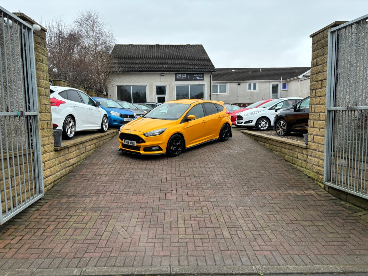 Used Ford Focus 2016 for sale - 77029326: Photo 3