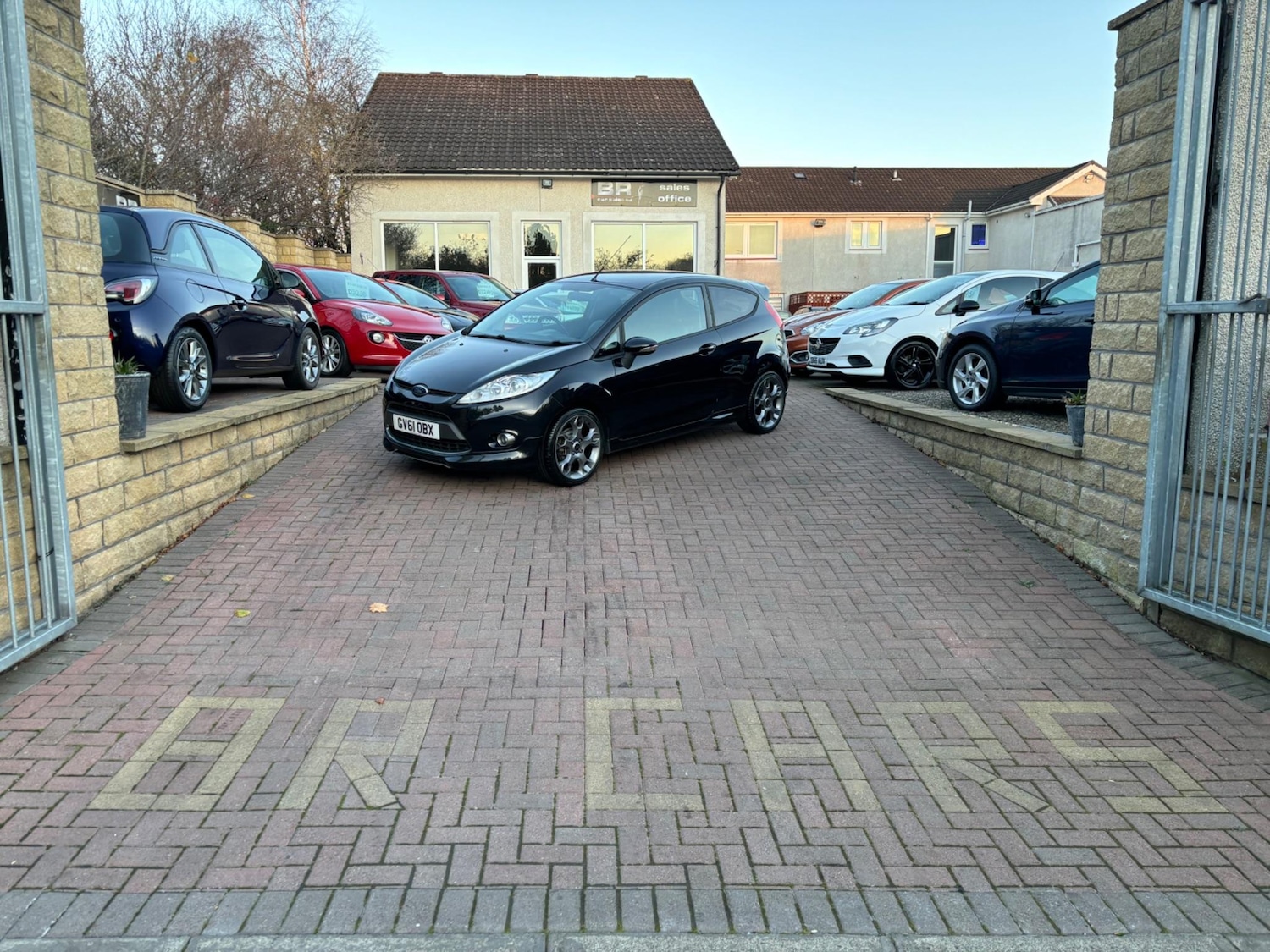 Used Ford Fiesta 2011 for sale - 76408856: Photo 3