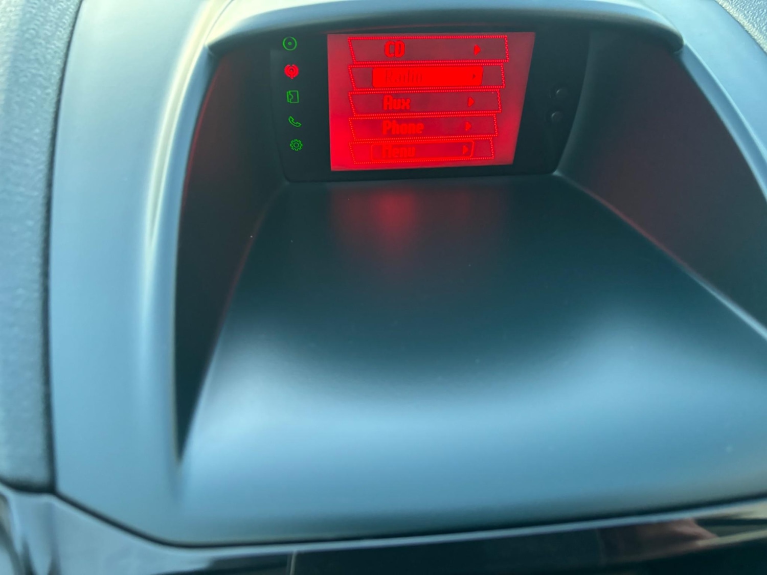 Used Ford Fiesta 2011 for sale - 76408856: Photo 45