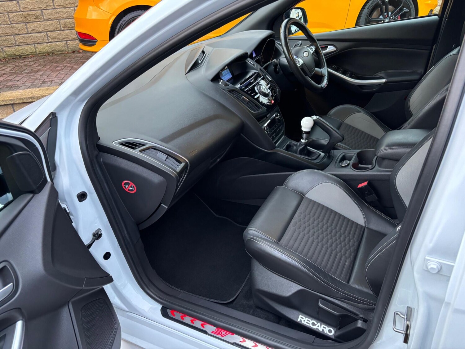 Used Ford Focus 2013 for sale - 76317736: Photo 32